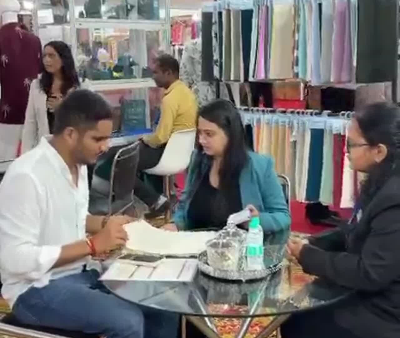 Exhibition Clip 26