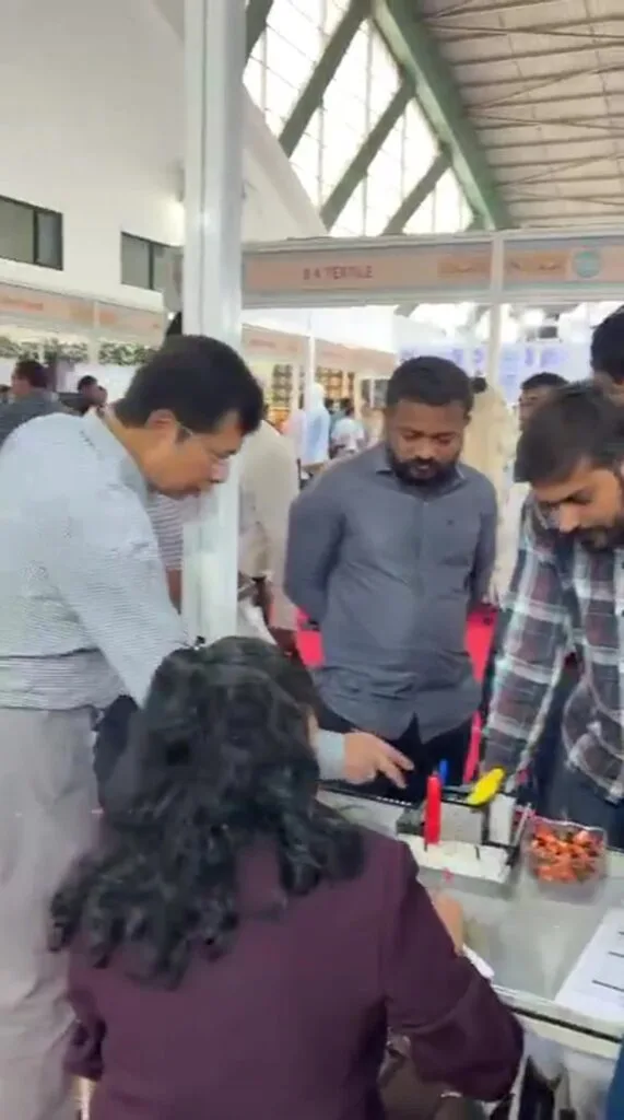 Exhibition Clip 37